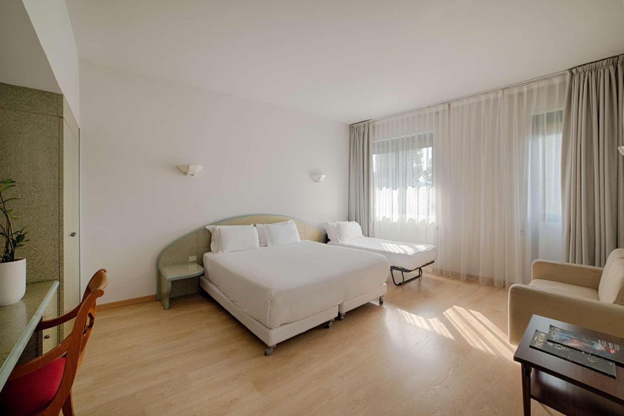 Hotel Nh Ancona Exterior foto