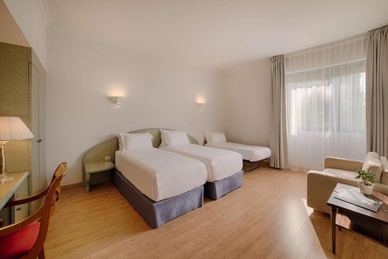 Hotel Nh Ancona Exterior foto