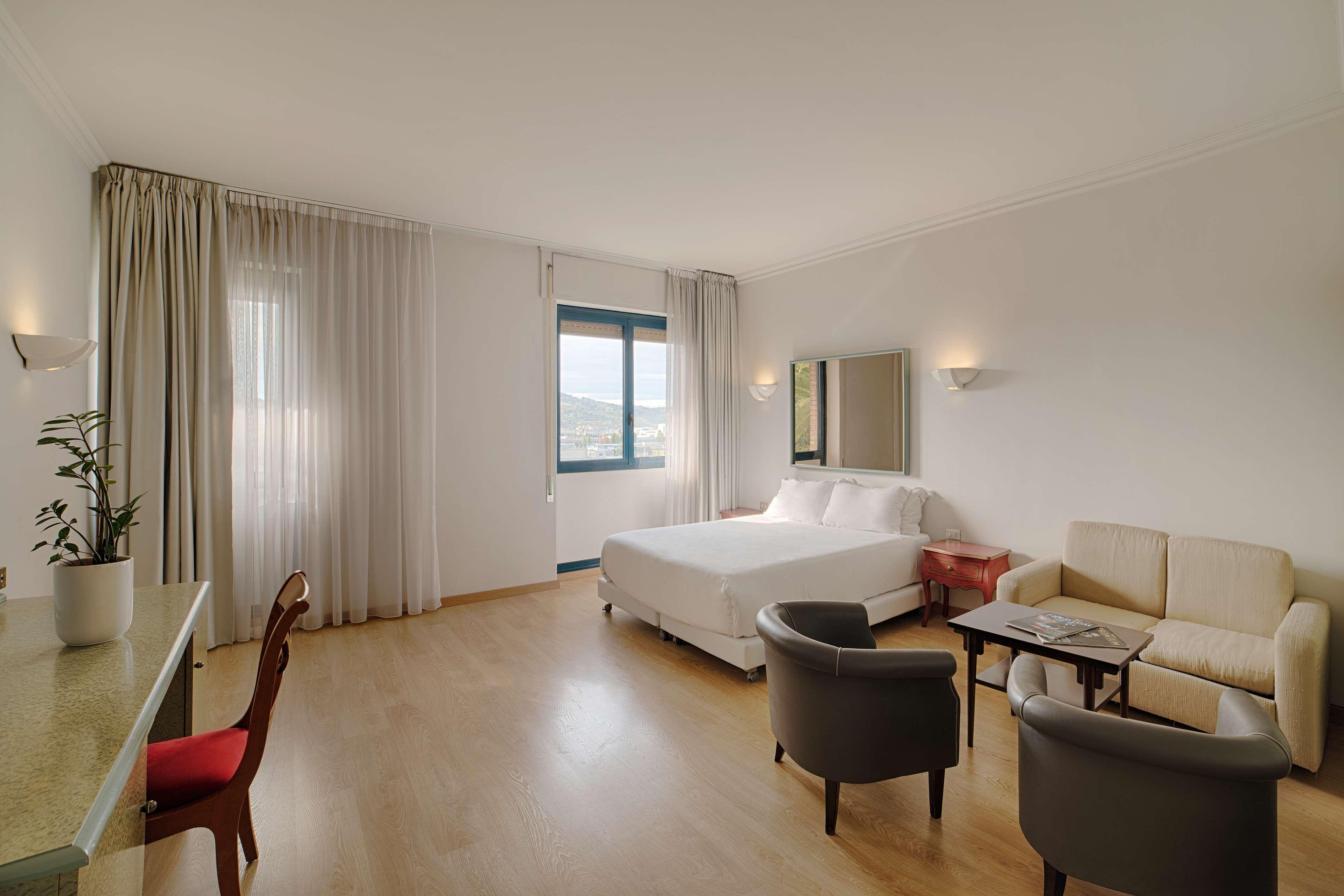 Hotel Nh Ancona Exterior foto
