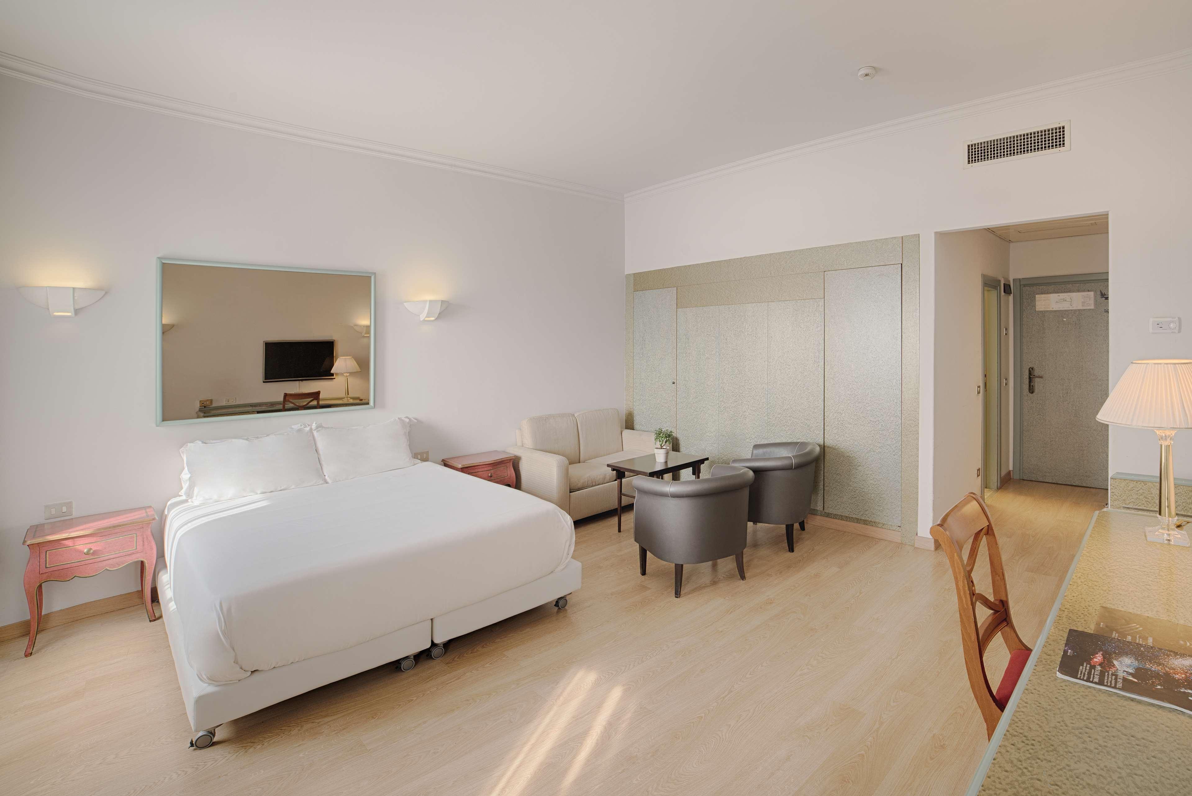Hotel Nh Ancona Exterior foto
