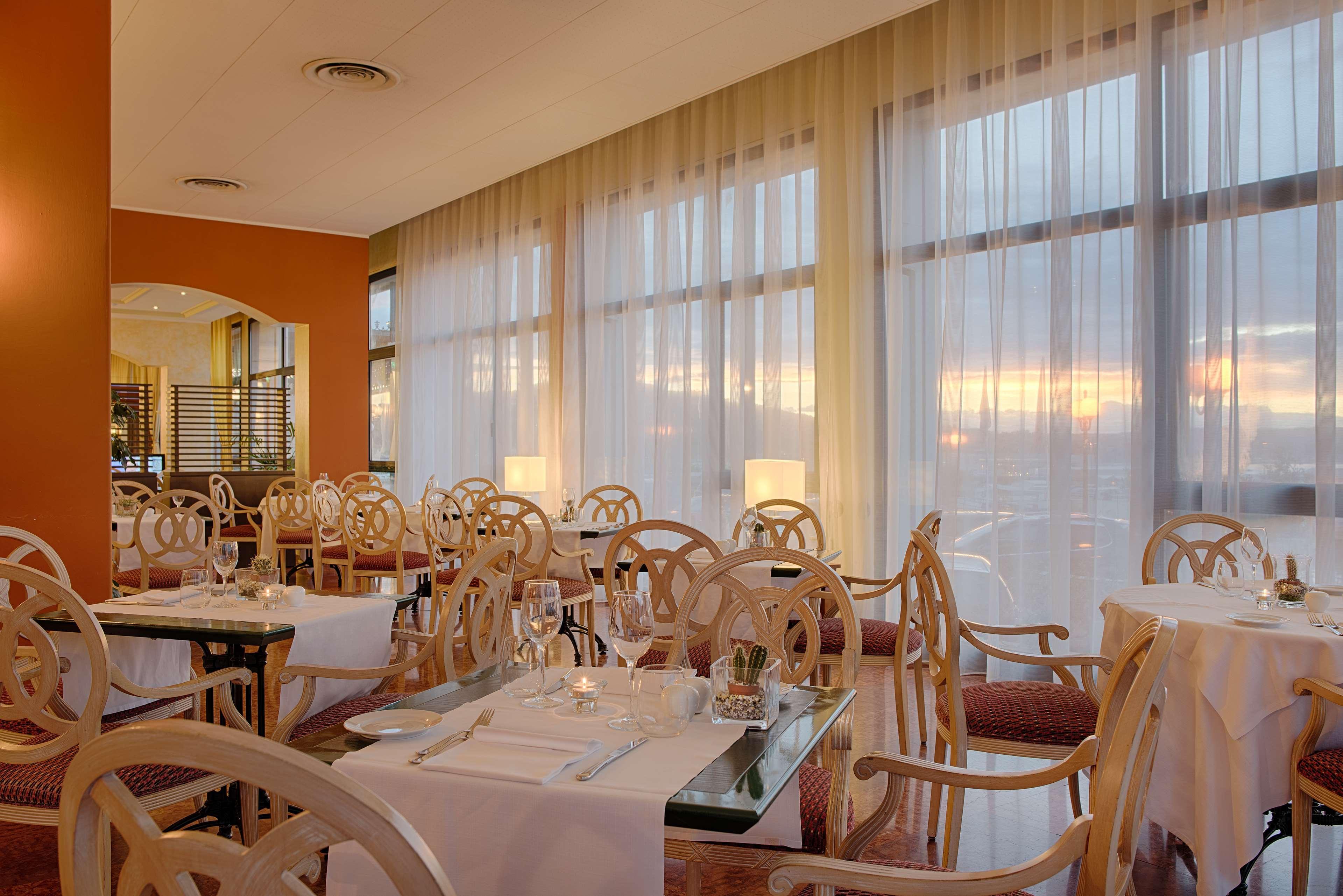 Hotel Nh Ancona Exterior foto