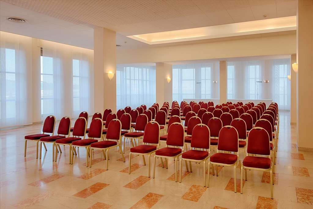 Hotel Nh Ancona Einrichtungen foto